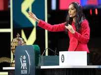 成为赛季末 成为赛季末